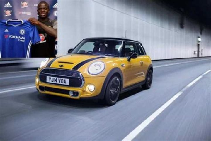 Chelsea FC players' cars - Legit.ng