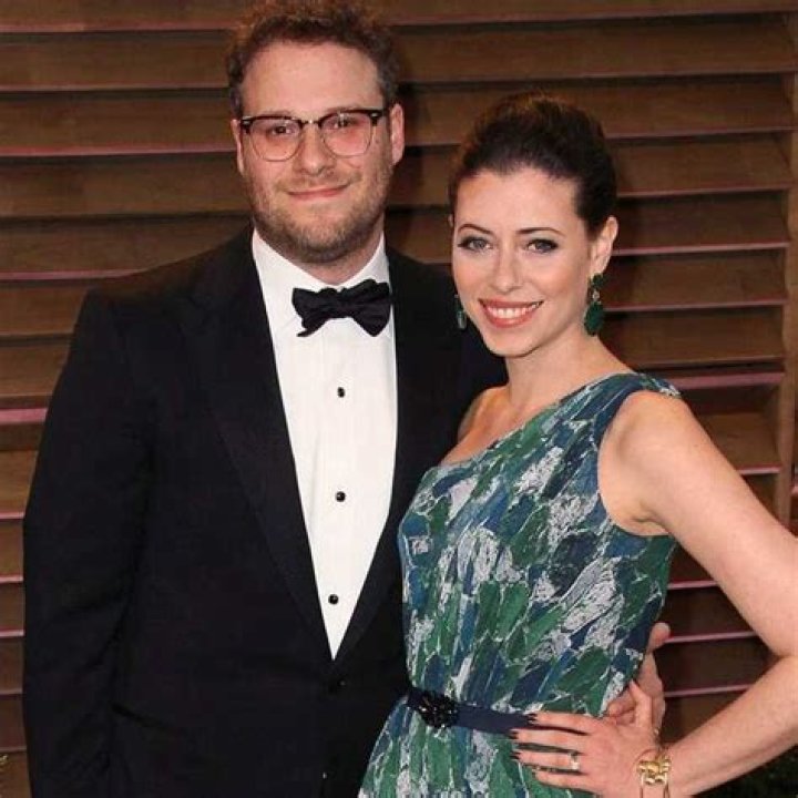 Seth Rogen bio: age, net worth, weight loss, wife