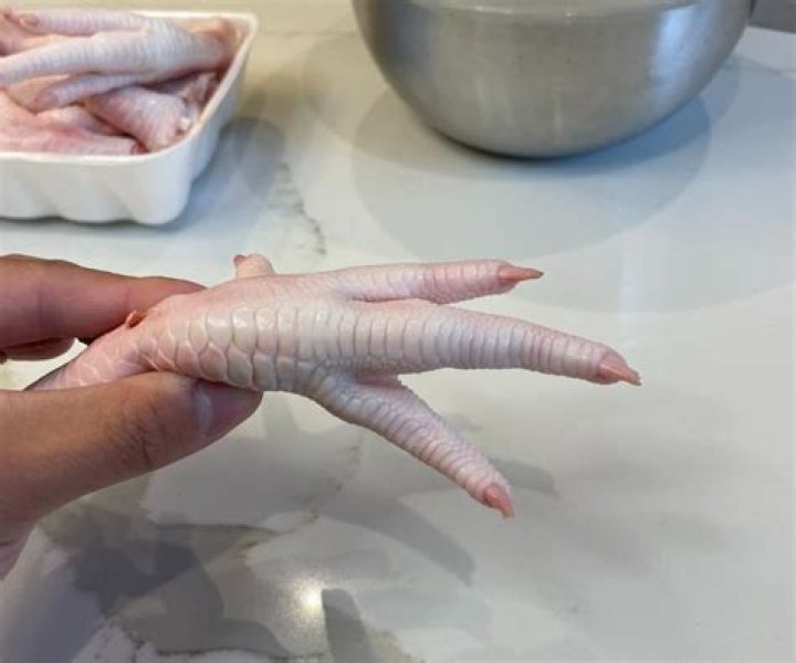 Viral Video of Little Asian Boy’s Reaction to Cooked Chicken Feet Has the Internet Laughing Out Loud