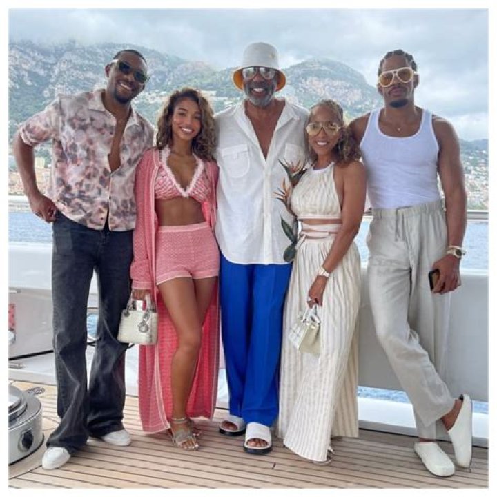 Steve Harvey’s Lovey-Dovey Pic With Wife Marjorie Gets Criticism After Cheating and Divorce Rumours