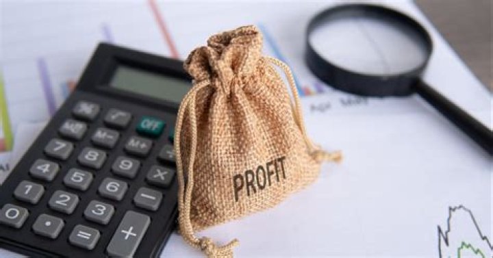 GSK profit drops in first quarter on higher costs