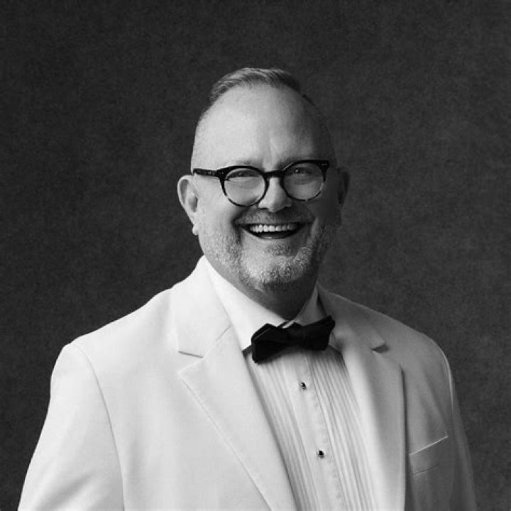 Yo Te Busco by Marcos Witt from USA