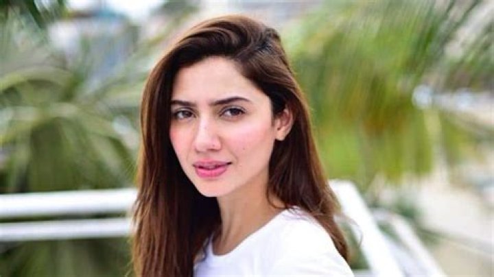 8 Things You Didn’t Know About Mahira Khan