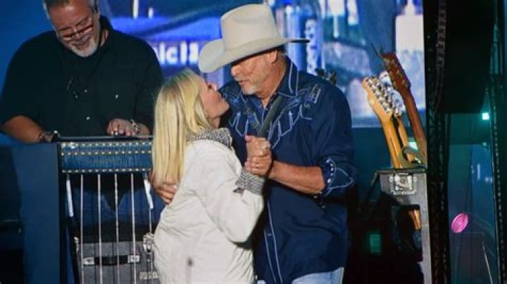 Is Alan Jackson Related To Lainey Wilson? Everything To Know About