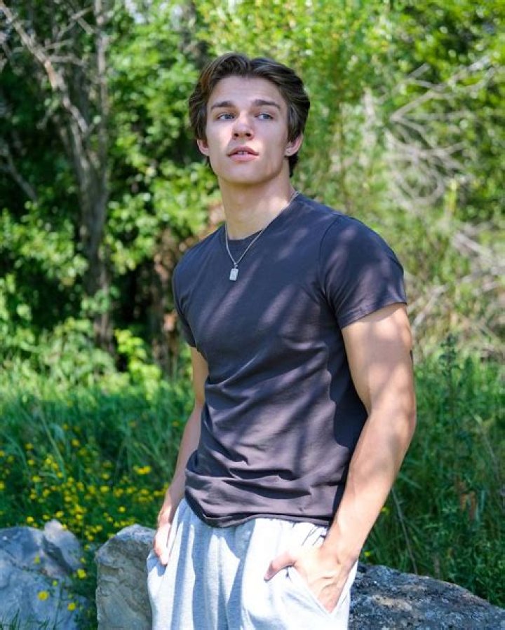 Alex Sampson Phone Number, WhatsApp Number, House Address, Email Id