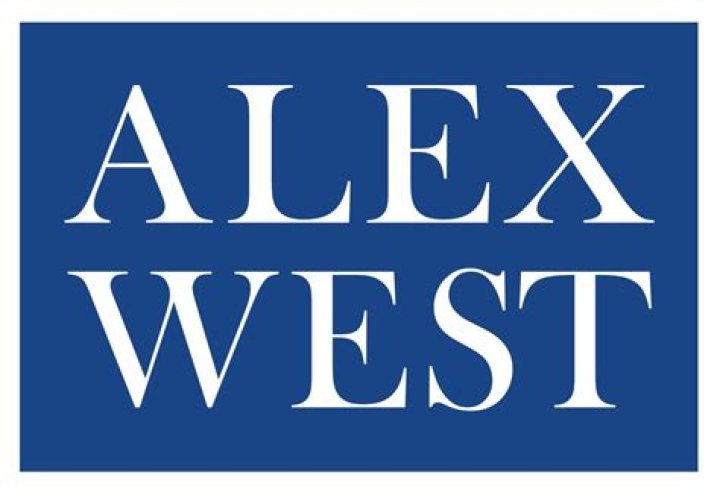 Alex West - Distractify