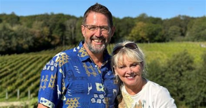 Alistair Izobell Wife Kim Goldberg: Affair Rumors