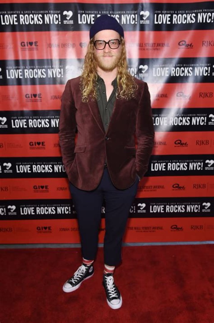 Allen Stone Net Worth – How Much is Stone Worth?