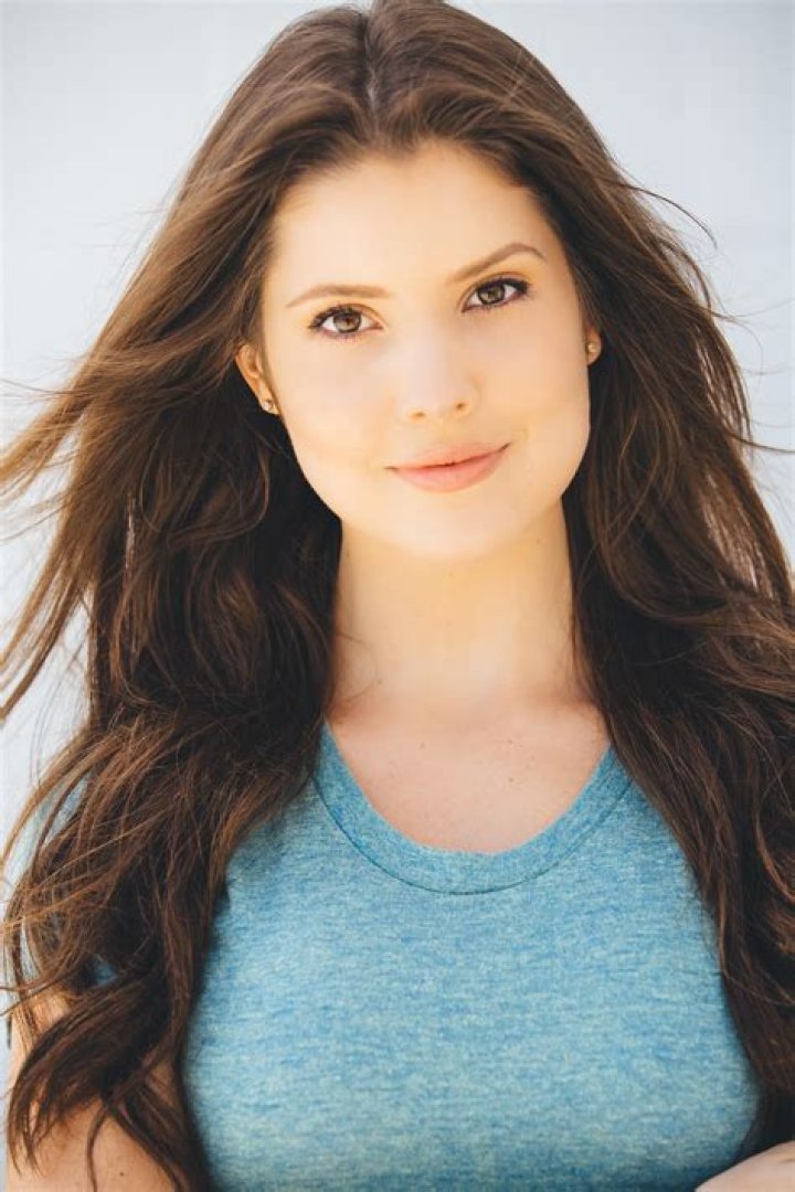 Amanda Cerny – Biography, Facts & Life Story