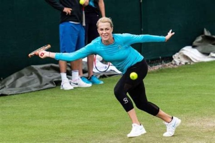 Tennis Player Anastasia Pavlyuchenkova’s Glamorous Off-Court Lifestyle: An Inside Look Into Olympic Champion’s Life