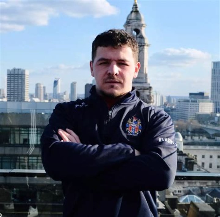 Andrea Roche Net Worth