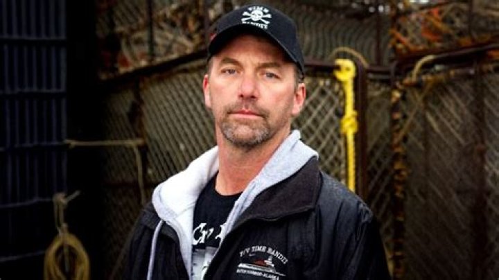 Andy Hillstrand Wiki-Bio, Age, married life, wife, family, net worth.