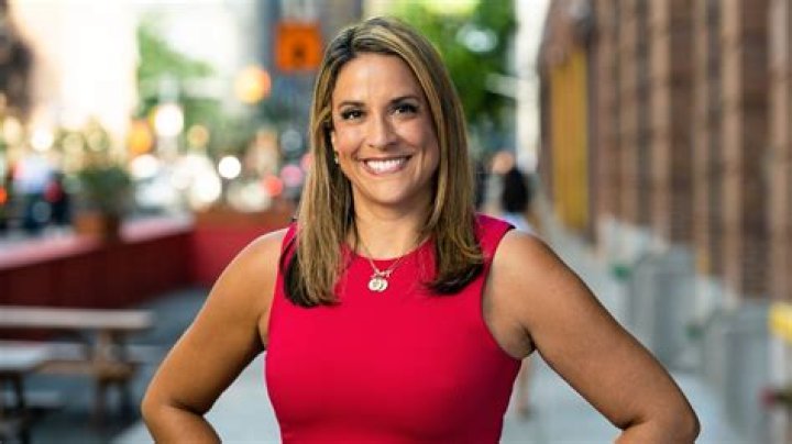 Angi Gonzalez NY1, Bio, Wiki, Age, Height, Family, Husband, Salary, Net Worth