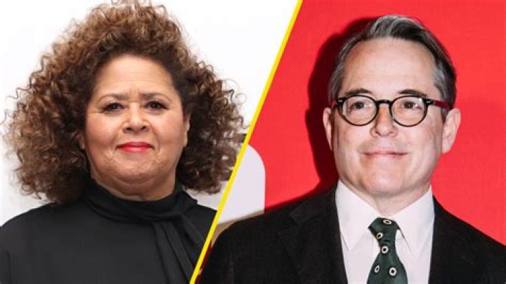 Anna Deavere Smith | Bio, Age, Net Worth, Relationship, Career