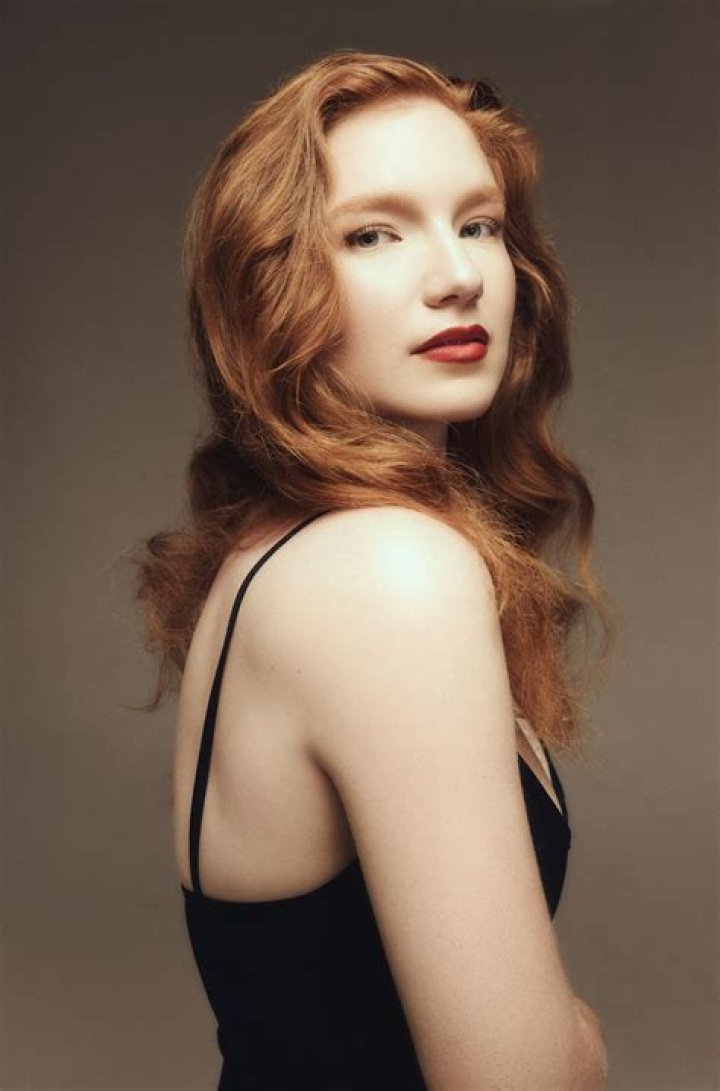 Annalise Basso Bio, Wiki, Age, Boyfriend, Ouija, True Blood, and Net Worth