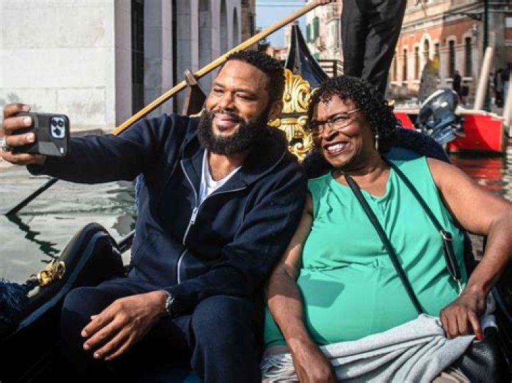 Anthony Anderson and Mama Doris Are One the Funniest Pairings on TV