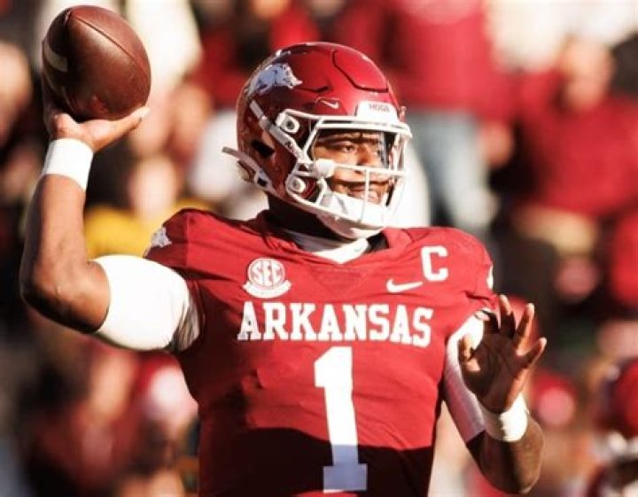 KJ Jefferson Expected To Enter the Transfer Portal