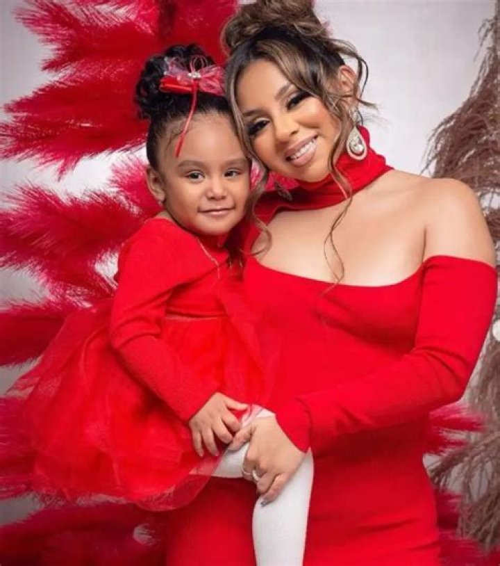 Details on His Child and Baby Mama