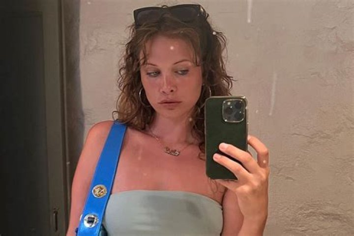 Ava Evans Suicide Rumors Is Not True: Mental Health Update