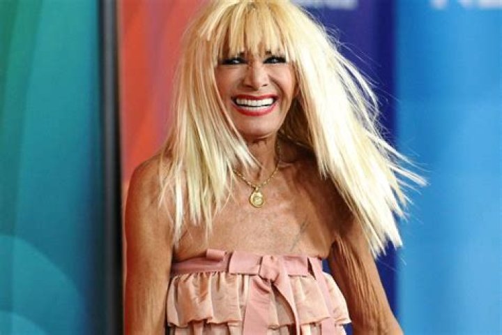 Betsey Johnson Net Worth – How Much is Johnson Worth?