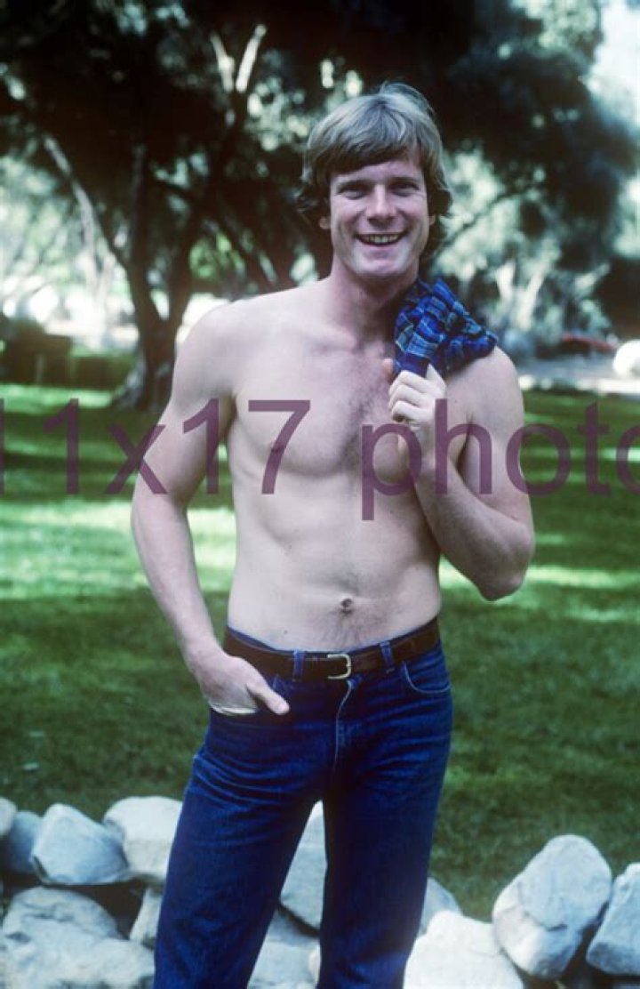 
Married Since 2000, Meet William R. Moses’ Wife Sarah Moses
