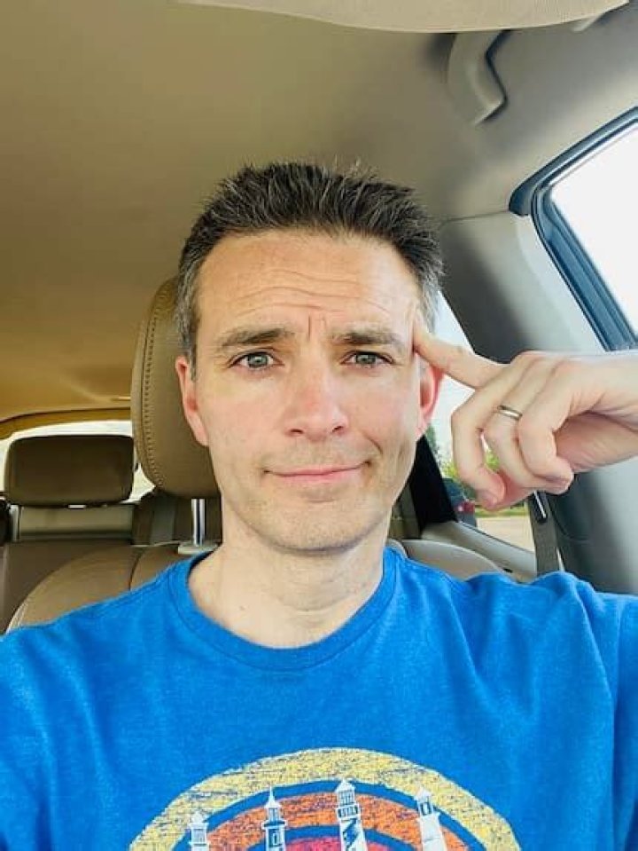 Bob Herzog WKRC, Bio, Wiki, Age, Height, Family, Wife, Children, Salary, And Net Worth