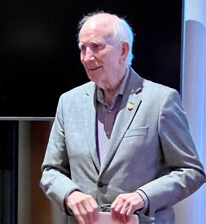 Bob Moffatt Net Worth