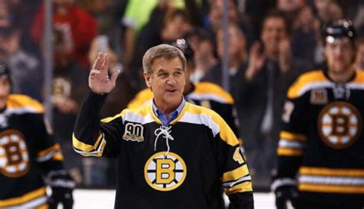 Bobby Orr Net Worth – How Much is Bobby Orr Worth?