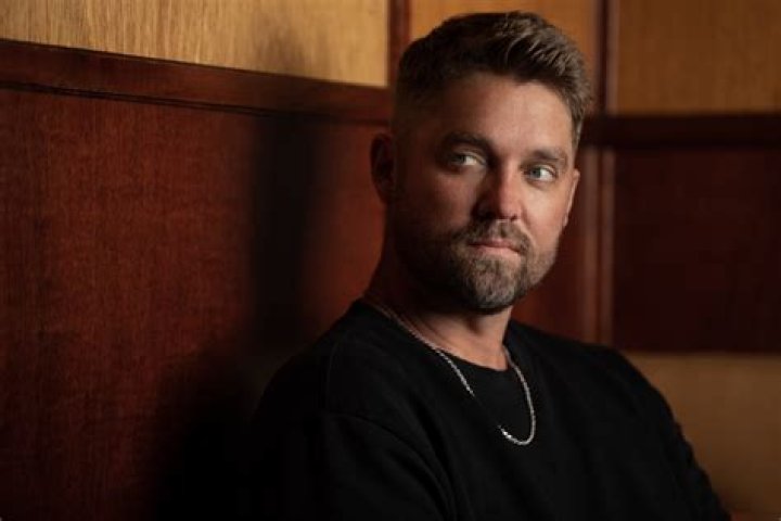 Brett Young Announces UK and European Tour Dates In 2024 – Celeb Secrets Country