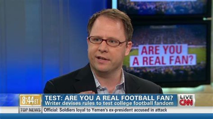 Bryan Curtis The Ringer, Bio, Wiki, Age, Wife, Salary, and Net Worth