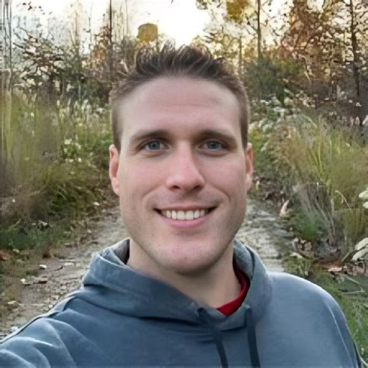 
Who Is Chevy Chase’s Ex-Wife Suzanne Chase? Married For 3 Years, Any Kids Together?
