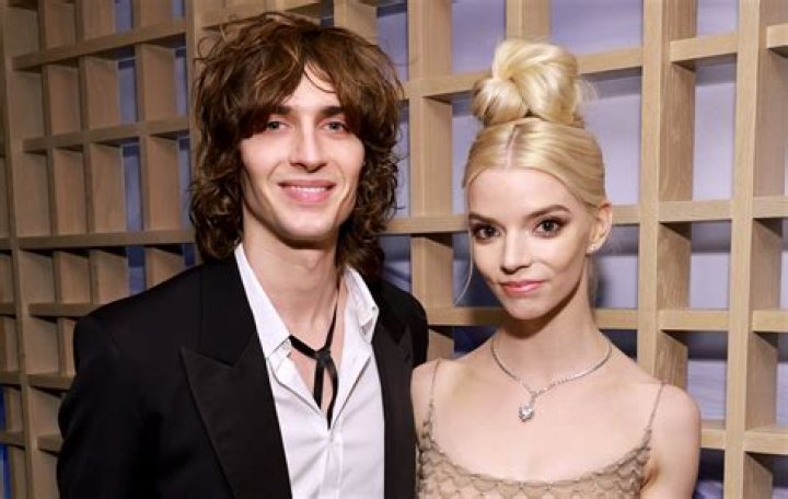 Cambria Joy Net Worth – How Much is Cambria Joy Worth?