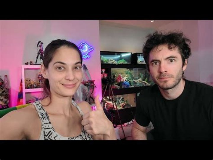 CaptainSparklez’s Girlfriend – Did The YouTuber Find Any Partner Besides In The Sims?