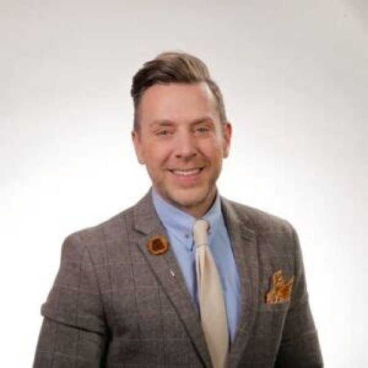 Chris Parente Denver, Fox31, Bio, Wiki, Age, Fiance, Salary, and Net Worth