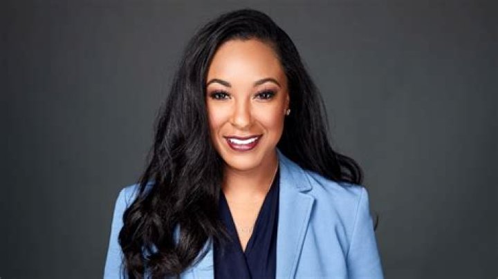 Cleo Greene WFAA, Bio, Wiki, Age, Height, Family, Husband, Salary, and Net Worth