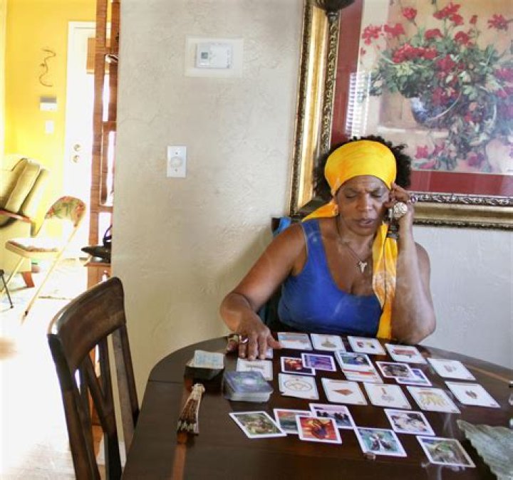 Cleo. Net Worth 2024