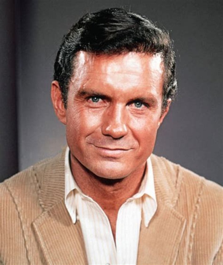 Cliff Robertson