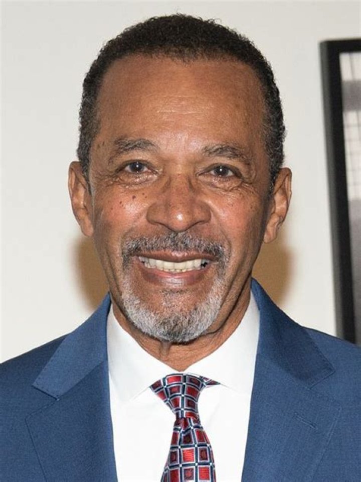 Clifton Davis