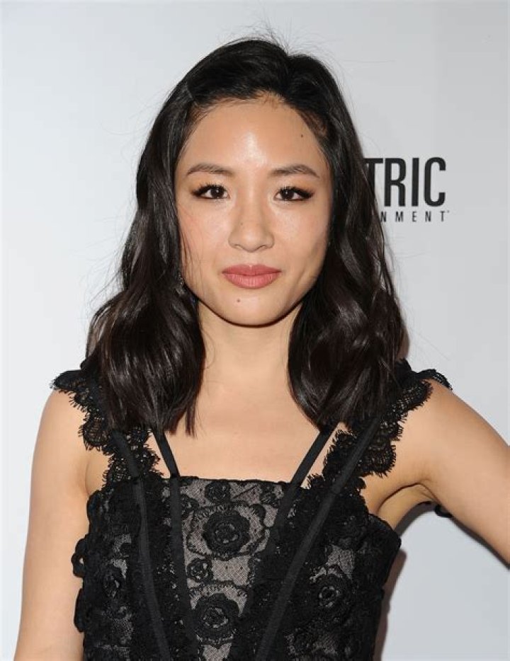 Constance Wu Bio, Wiki, Age, Parents, Boyfriend, Hustlers, and Net Worth