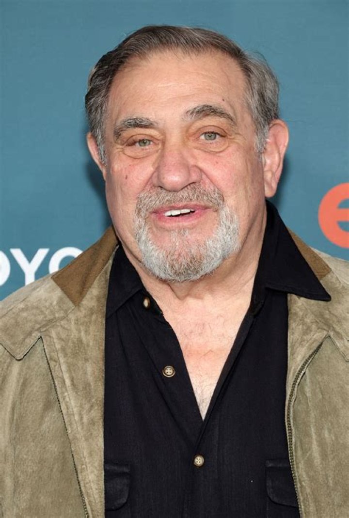 Dan Lauria