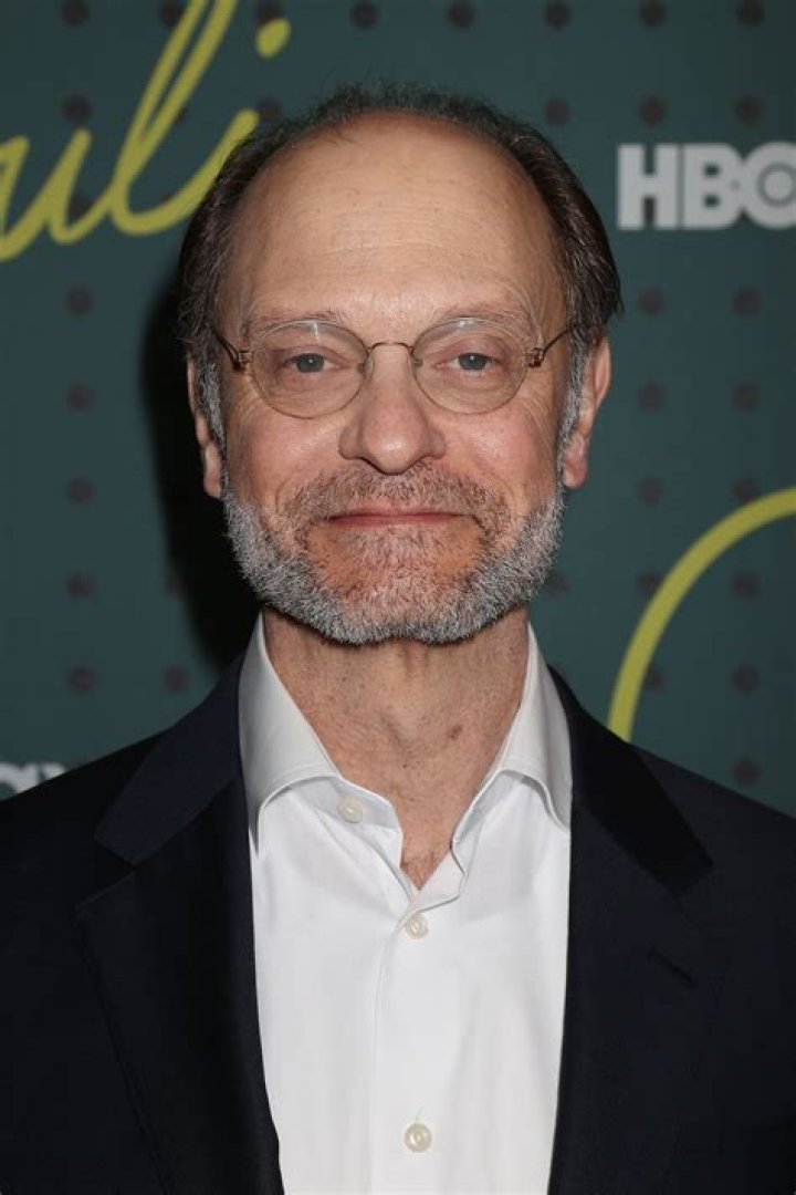 David Hyde Pierce Bio, Wiki, Age, Partner, Cheers, Niles, and Net Worth