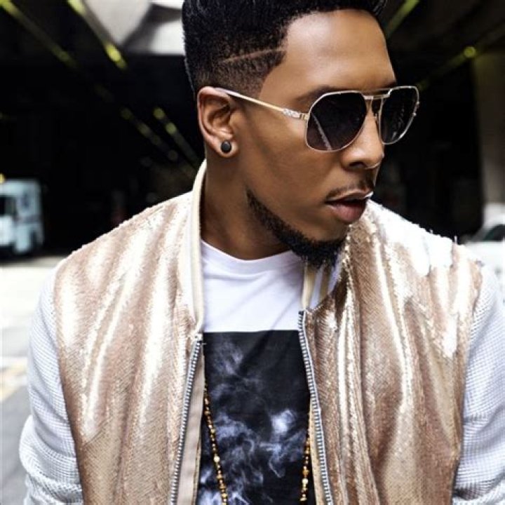 Deitrick Haddon Net Worth – How Much is Haddon Worth?