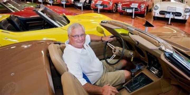 Dennis Albaugh Net Worth 2024