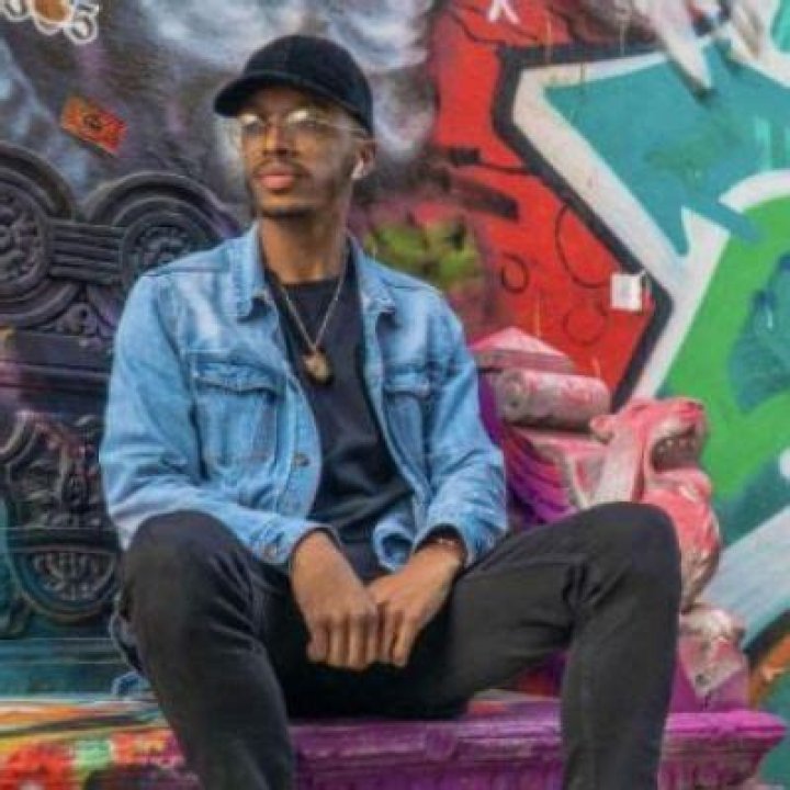 Devion Cromwell biography- Son of Floyd Mayweather