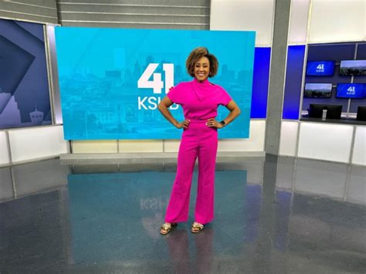 Dia Wall KSHB Bio, Wiki, Age, Height, Husband, Baby, Salary, and Net Worth