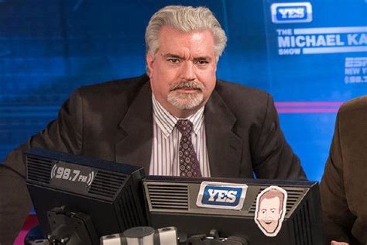 Don La Greca ESPN, Bio, Wiki, Age, Height, Wife, Twins, Brother, Salary, and Net Worth