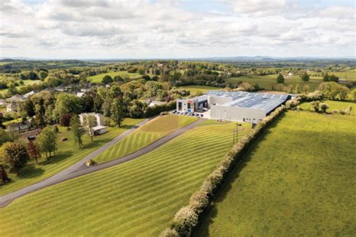 Dudley Sutton Net Worth