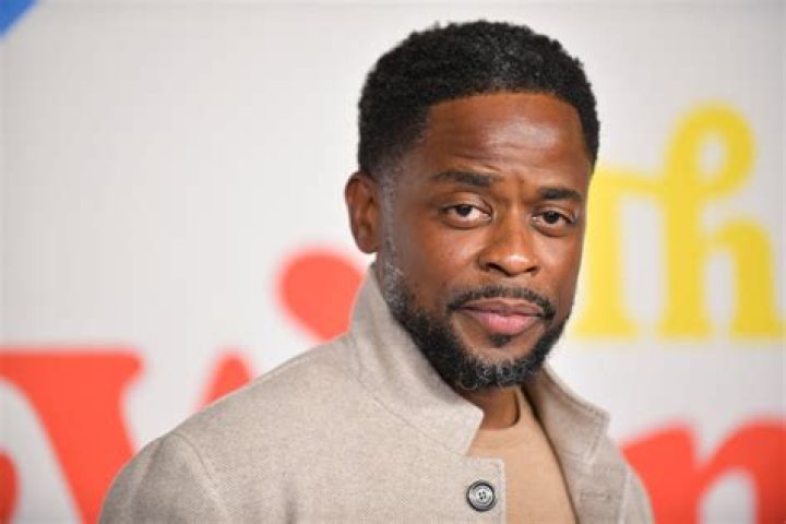 Dule Hill Net Worth – How Much is Hill Worth?