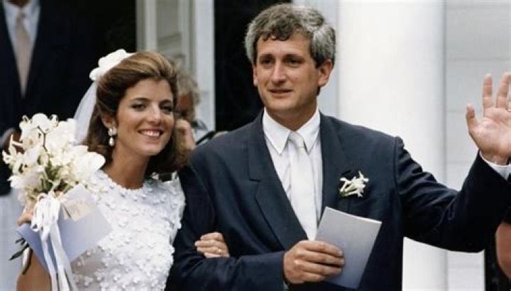 Edwin Schlossberg Net Worth – How Much Is Edwin Schlossberg Worth?