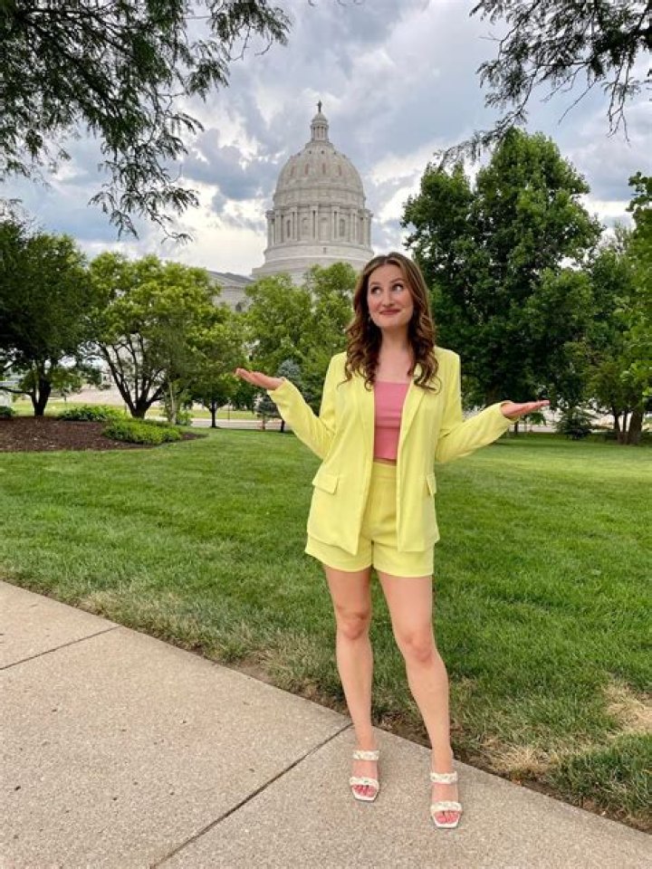 Elyse Smith WGRZ, Bio, Wiki, Age, Height, Husband, Salary, and Net Worth